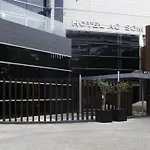 Hotel Ac Som By Marriott L'Hospitalet de Llobregat