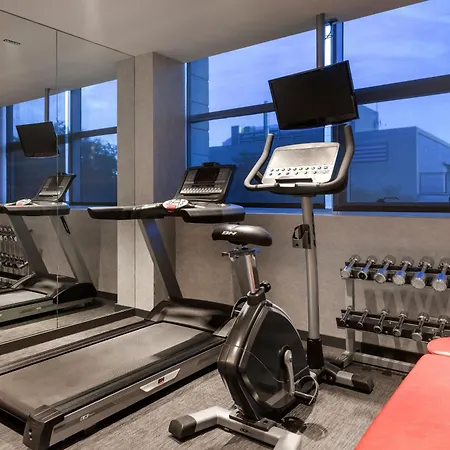 Ac Som By Marriott מלון 4*