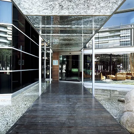 Ac Som By Marriott מלון