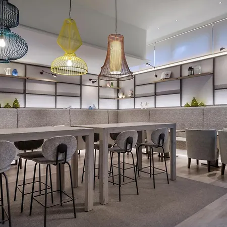 Hotel Ac Som By Marriott L’Hospitalet de Llobregat