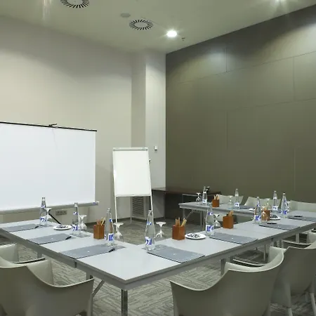 Ac Som By Marriott Οσπιταλέτ ντε Λιοβρεγάτ