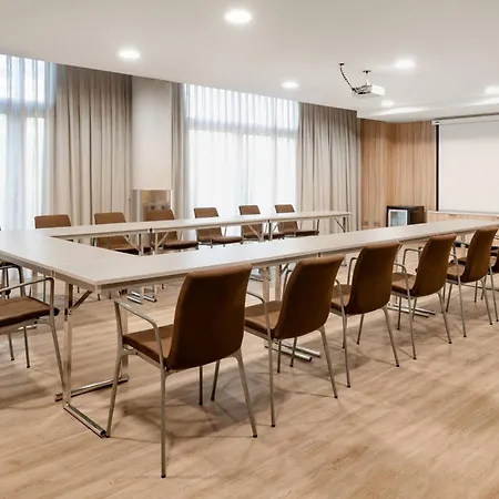 Ac Som By Marriott Ξενοδοχείο Οσπιταλέτ ντε Λιοβρεγάτ