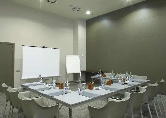 索姆ac酒店，万豪生活酒店 略夫雷加特河畔奥斯皮塔莱特